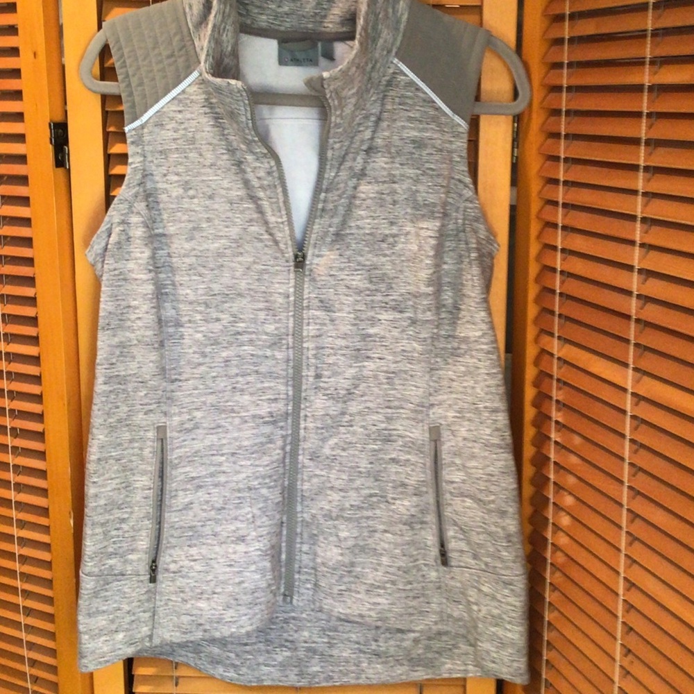 Athleta Light Gray Sleeveless Zip-Up Vest Jacket